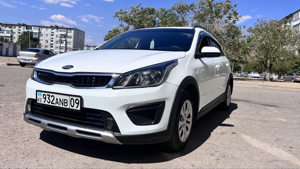 Kia rio x line 2018года
