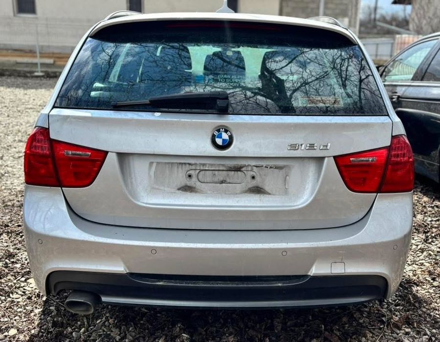 Dezmembrez BMW 318d LCI an 2012 Motor N47 2.0d 143cp Recaro incalzit FLA Xenon adaptiv Cic Stopuri Led Jante 18