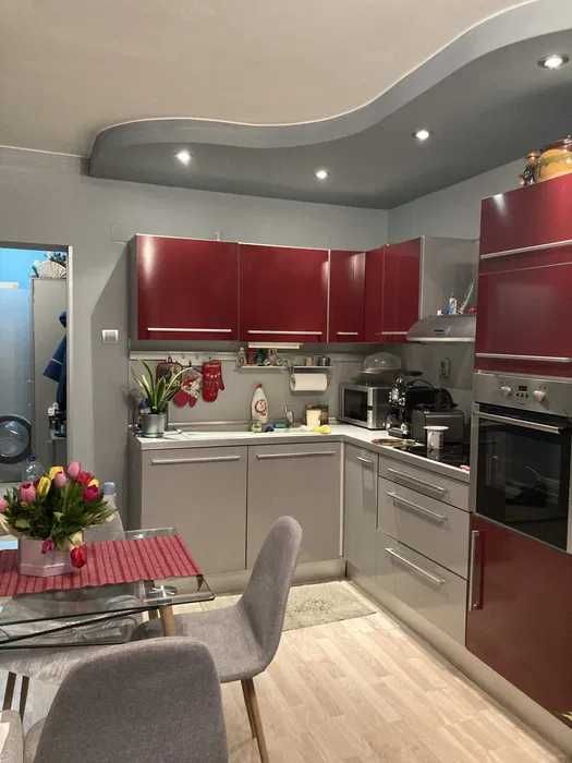 Продава се Тристаен апартамент в София, Гоце Делчев - 80 кв.м за 2107 €/кв.м - Снимка #3