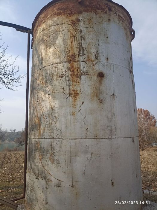 bochka sotiladi suvga ishlagan