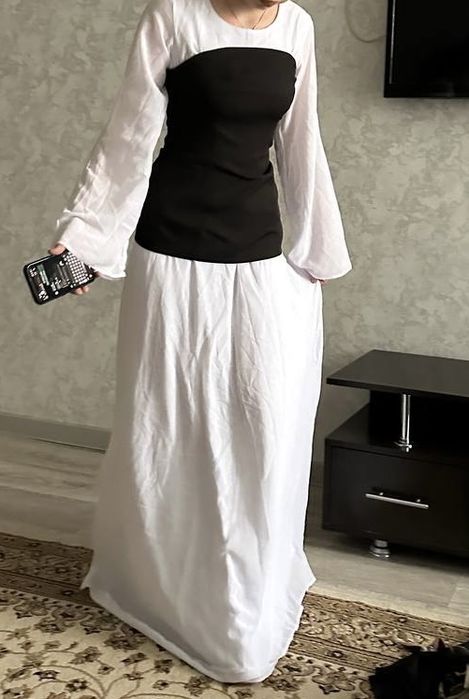 Продам новое платье