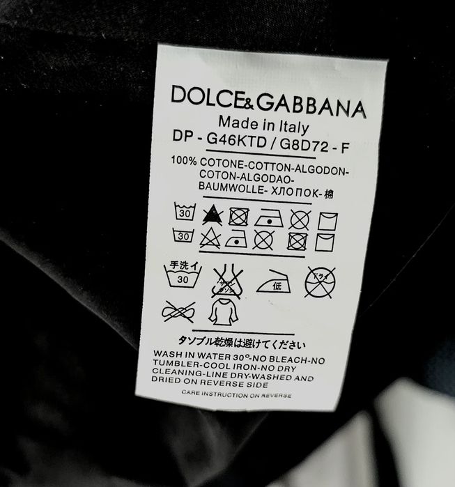 Продам ветровку Dolce Gabbana