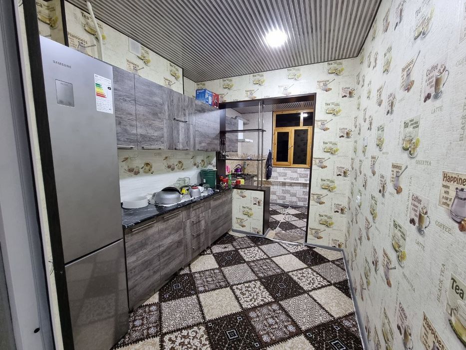 4 xonalik dom sotiladi