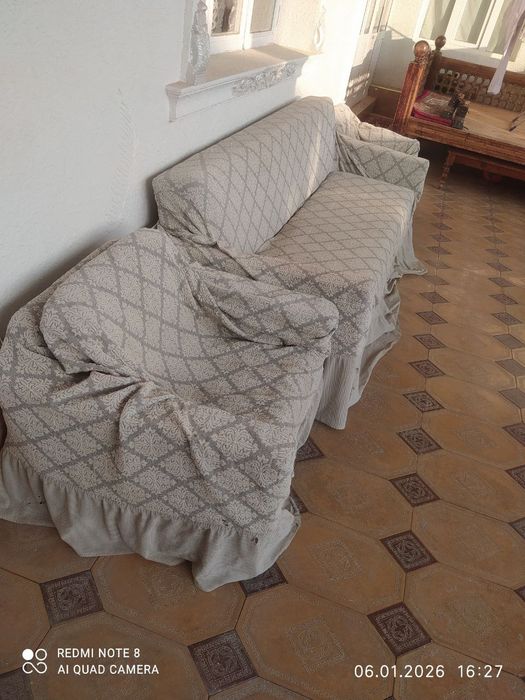 Divan+2 kreslo 450.000 сум