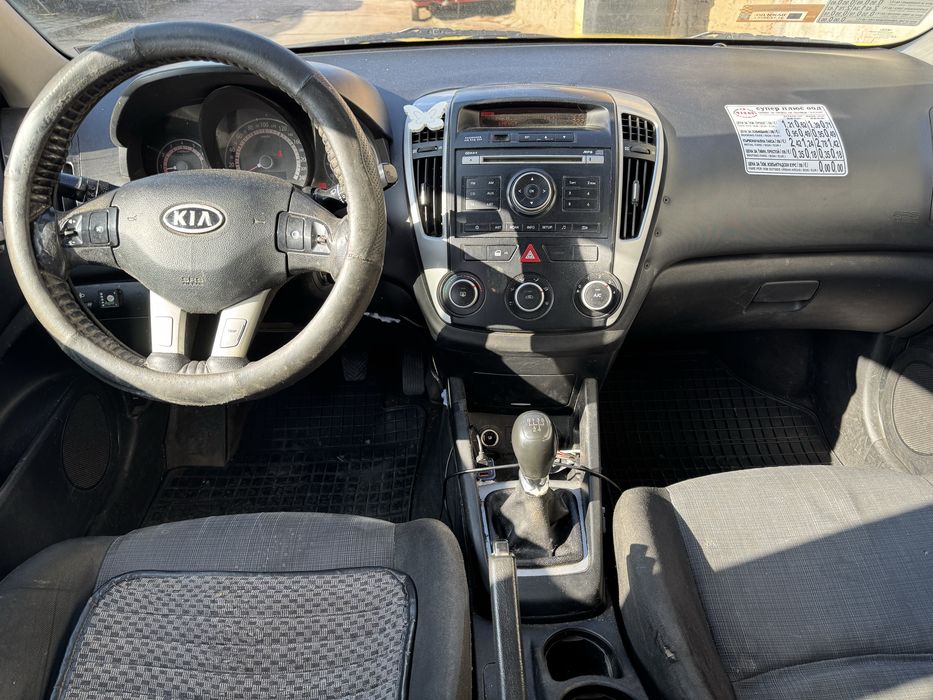 Kia Ceed 1.4 i На части