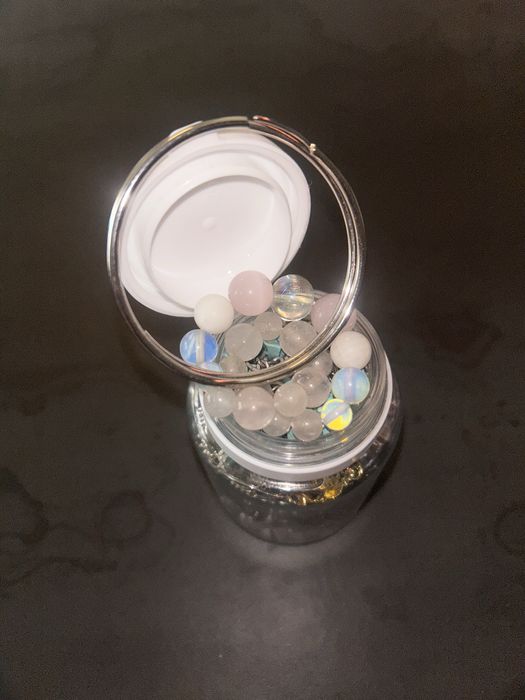 Уникален буркан с бижута