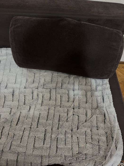 canapea extensibilă cu ladă de depozitare