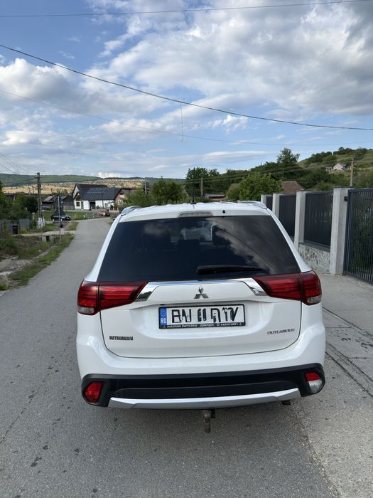 Mitsubishi Outlander 2.2 DI-D 4x4