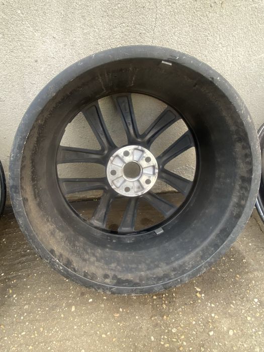 Janta aliaj 21" fata Tesla model S