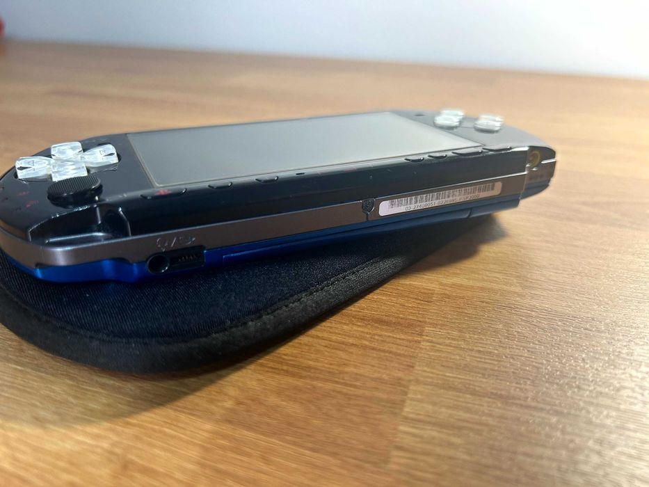 PSP 3000 Hybrid Black/Blue modată — combinație unicat, garanție 12 luni | Japonia