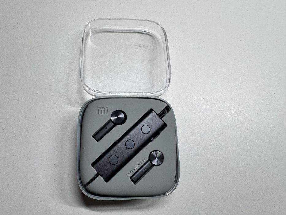 Слушалки Xiaomi Mi Noise Cancelling Earphones (3.5mm) с ANC – Като нови / Пълен компле