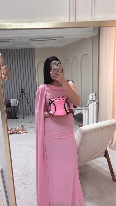 Вечернее нежное платье