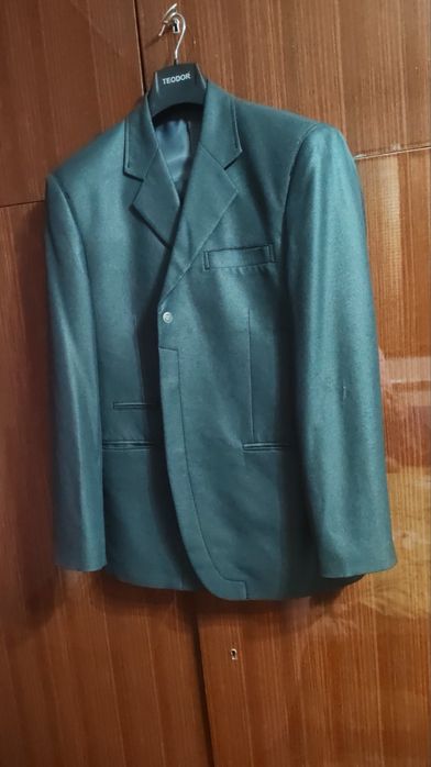 Костюм Parushev.