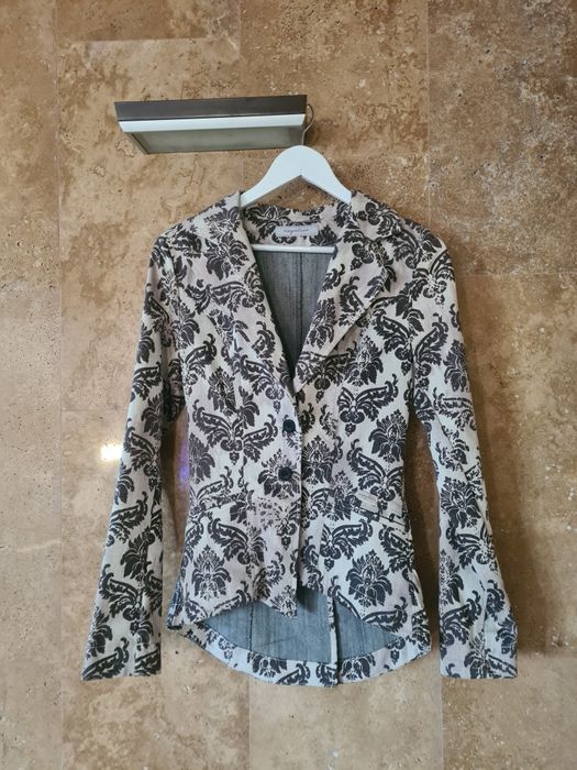 сако Negative,суичър Roxy S