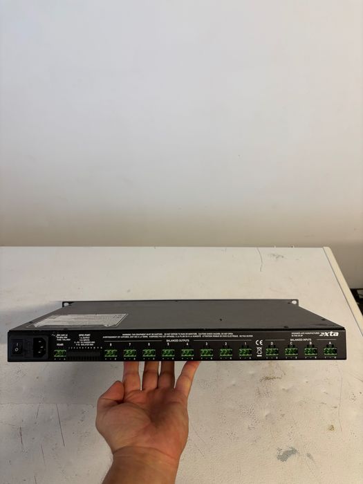 procesor audio XTA DC1048