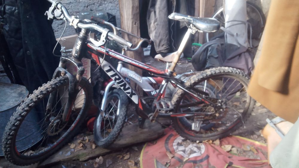 Продам два велосипеда фокус и тринкс