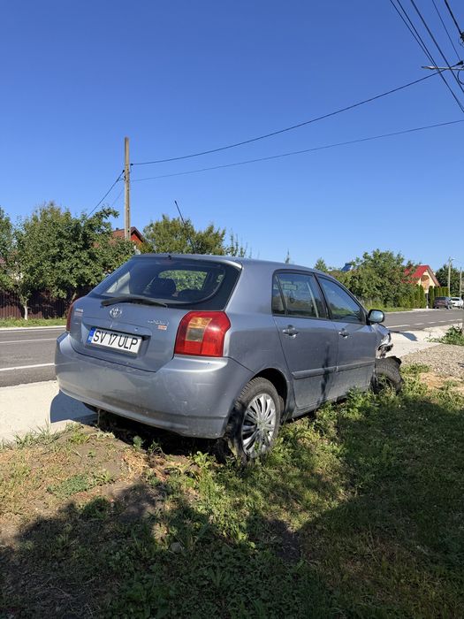 Toyota corolla - avariat