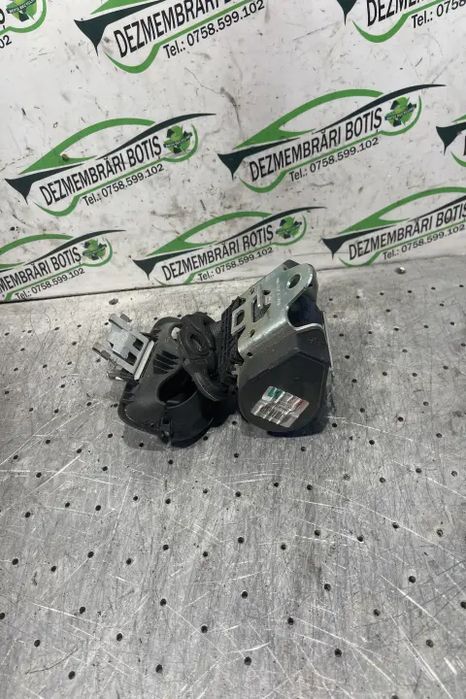 Centura siguranta spate stanga 606898300 Audi Q7 2014
