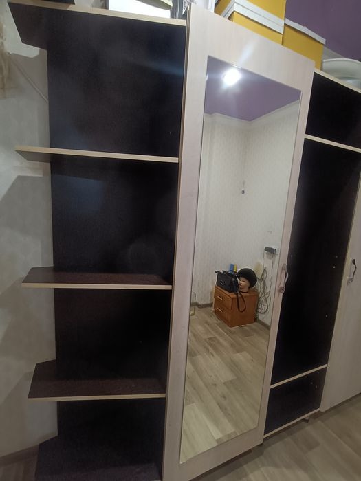 Продам шкаф прихожку