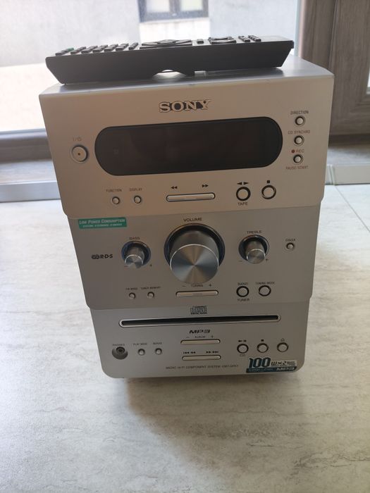 Sony CMT GPX 7, ministem audio stereo, amplificare, tuner FM, auxiliar in, sunet foarte bun!
