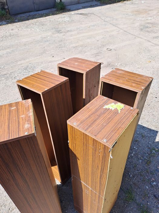 Продам книжные полки