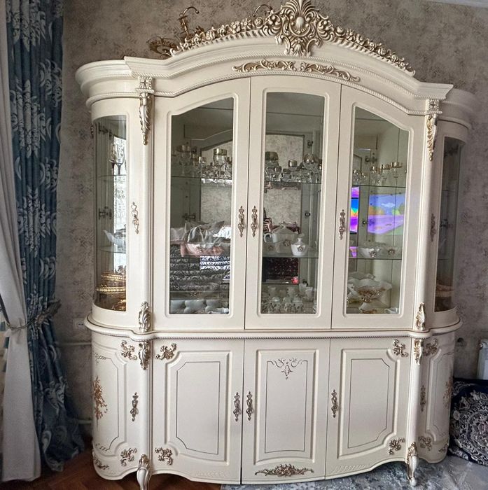 Стенка срочно продается