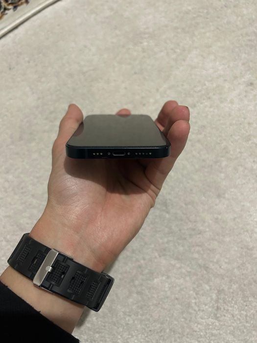 iPhone 13 128gb идеал