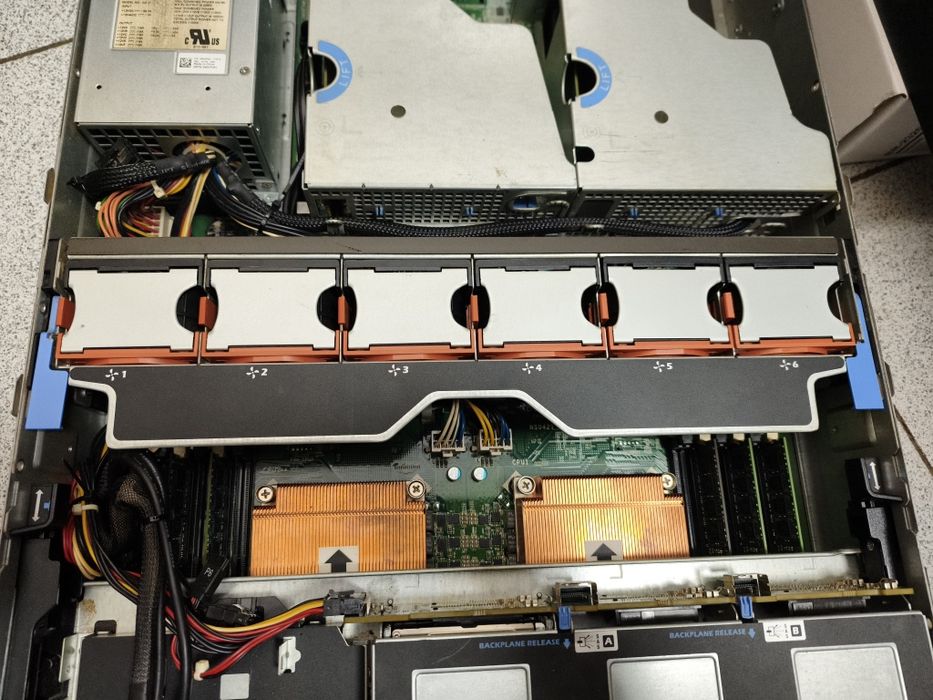 Dell Precision R5500