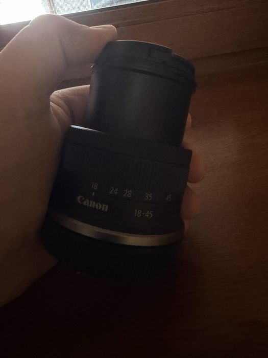 Canon r50 в идеальном состоянии