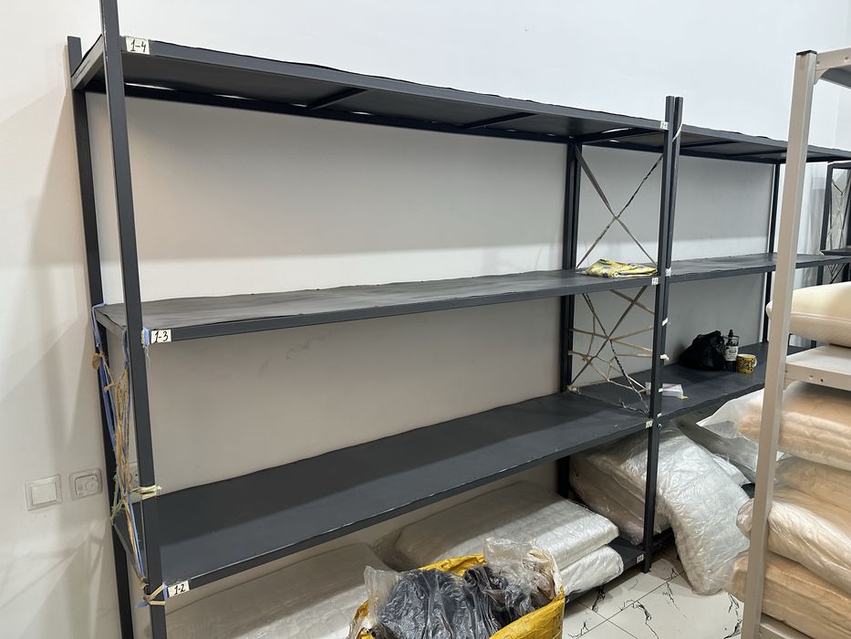 Продаются стеллажи не дорого