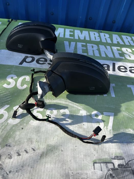 Oglindă electrică stânga , rabatare și side assist Volkswagen Tiguan