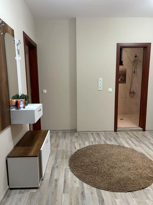 Дава се под наем Тристаен апартамент в Пловдив, Кършияка - 130 кв.м за 650 € - Снимка #12