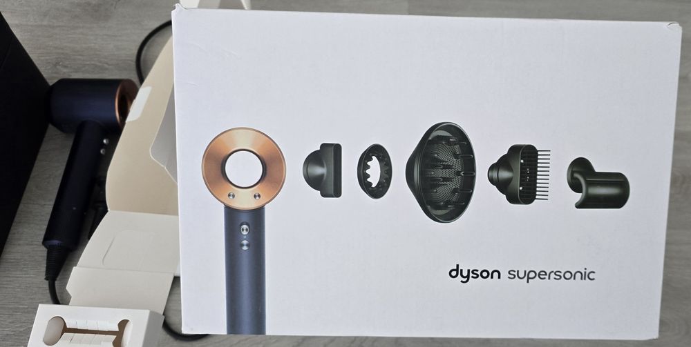 Uscator de par Dyson