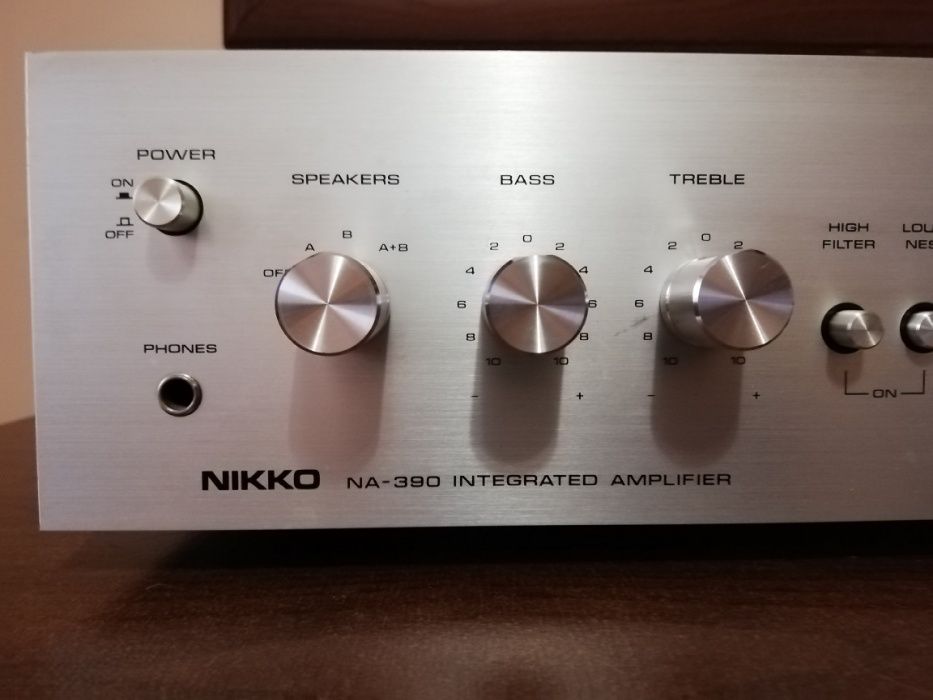 Аудио усилитель Nikko NA-390