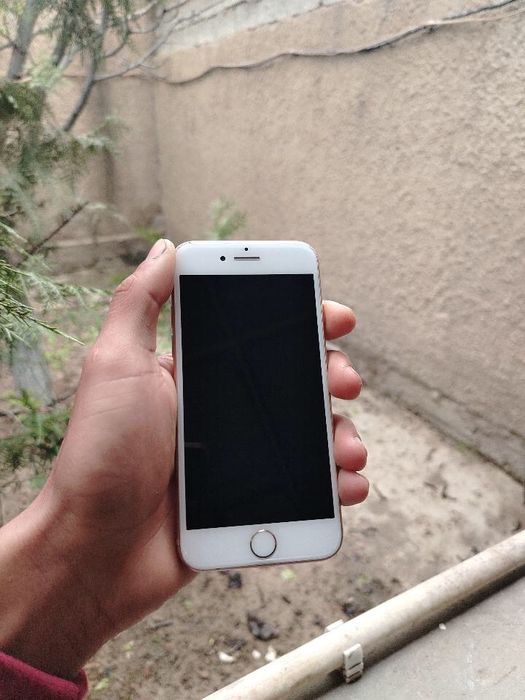 Iphone 8 xotirasi 64