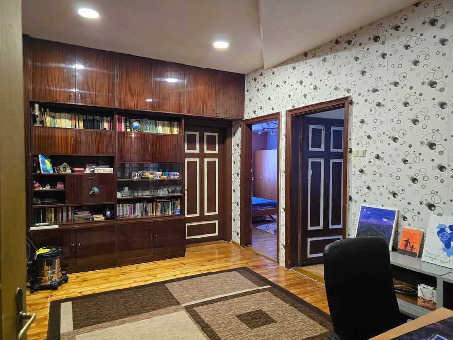 Продава се Къща в Велико Търново, Център - 159 кв.м за 1541 €/кв.м - Снимка #9