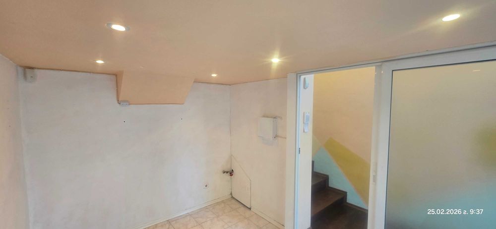 Давам магазин под наем Топ център