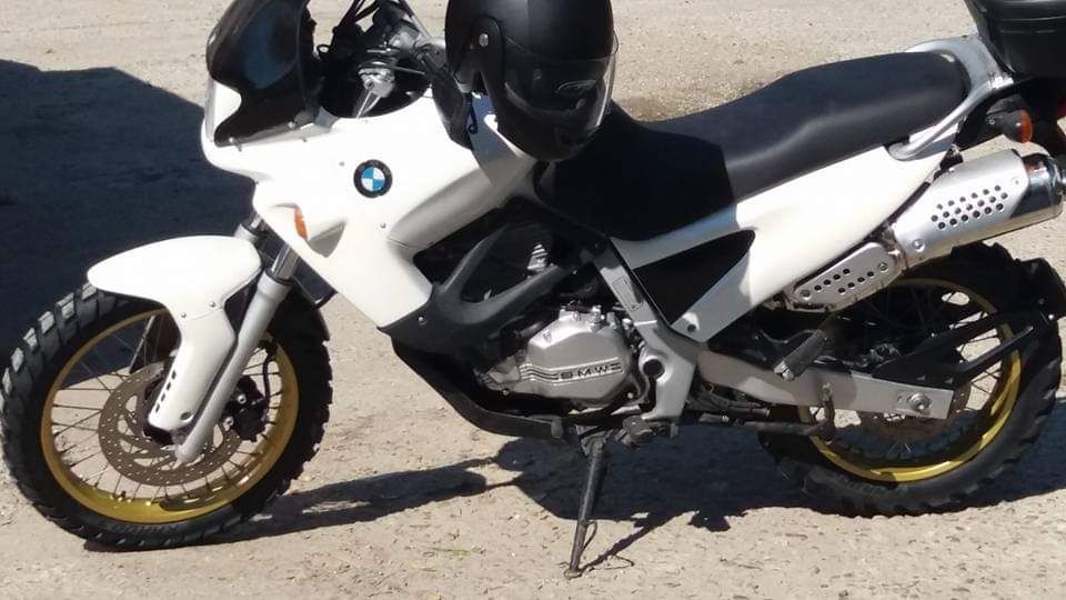 Motocicleta Bmw f650