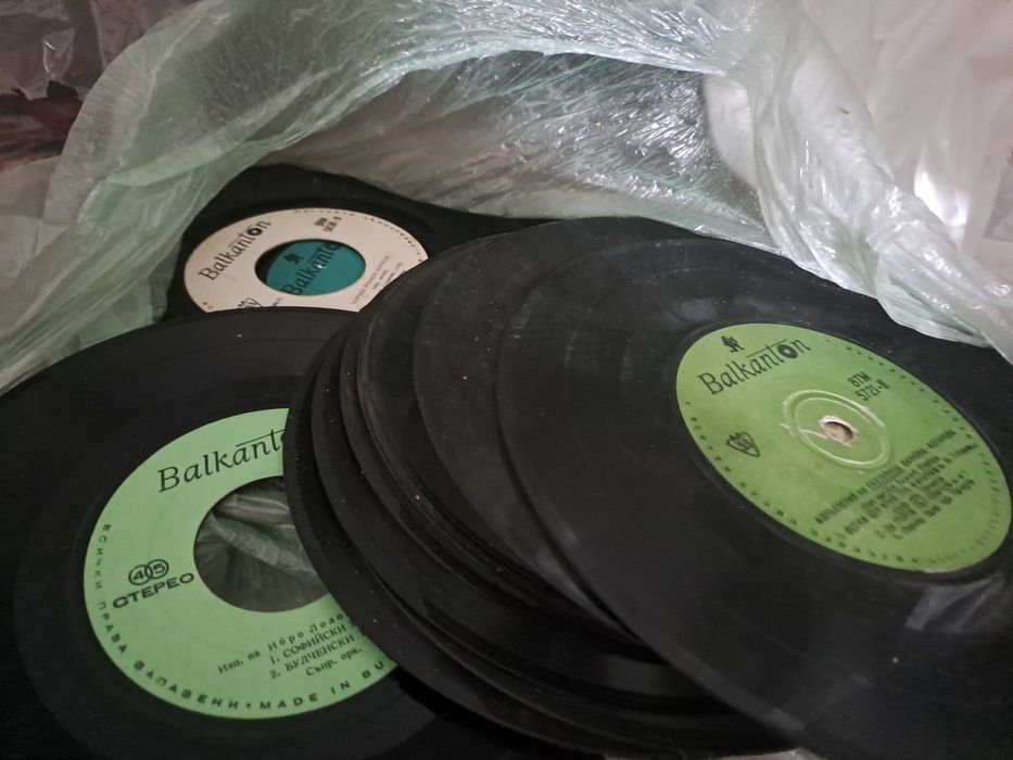 Радио Вега 323, Грамофон и магнитофон ретро