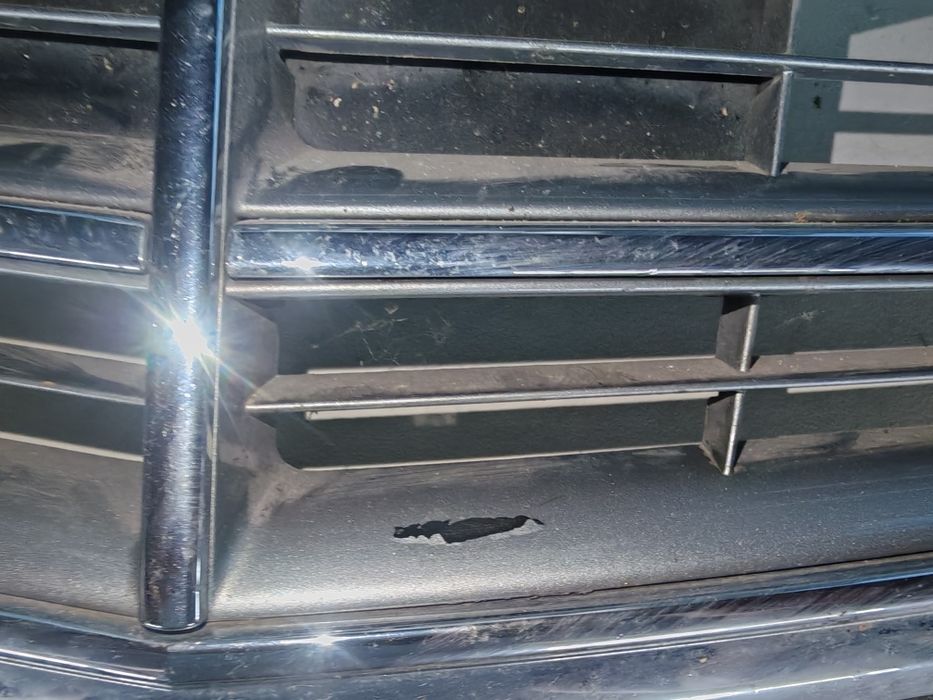 Решетка mercedes w212 Е класа