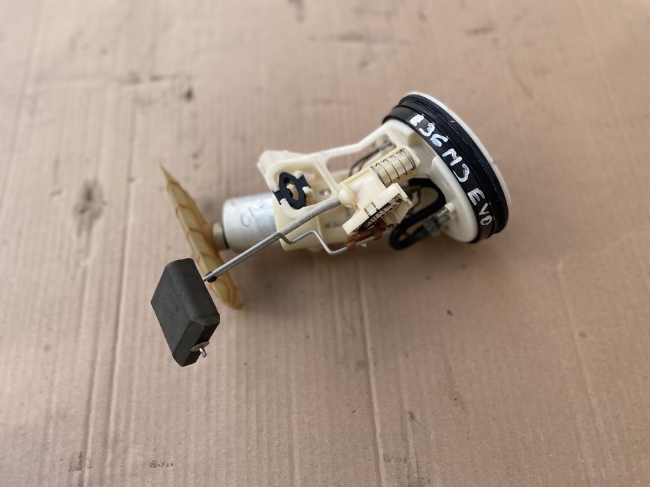 Бензинова помпа от BMW E36 M3 Evo