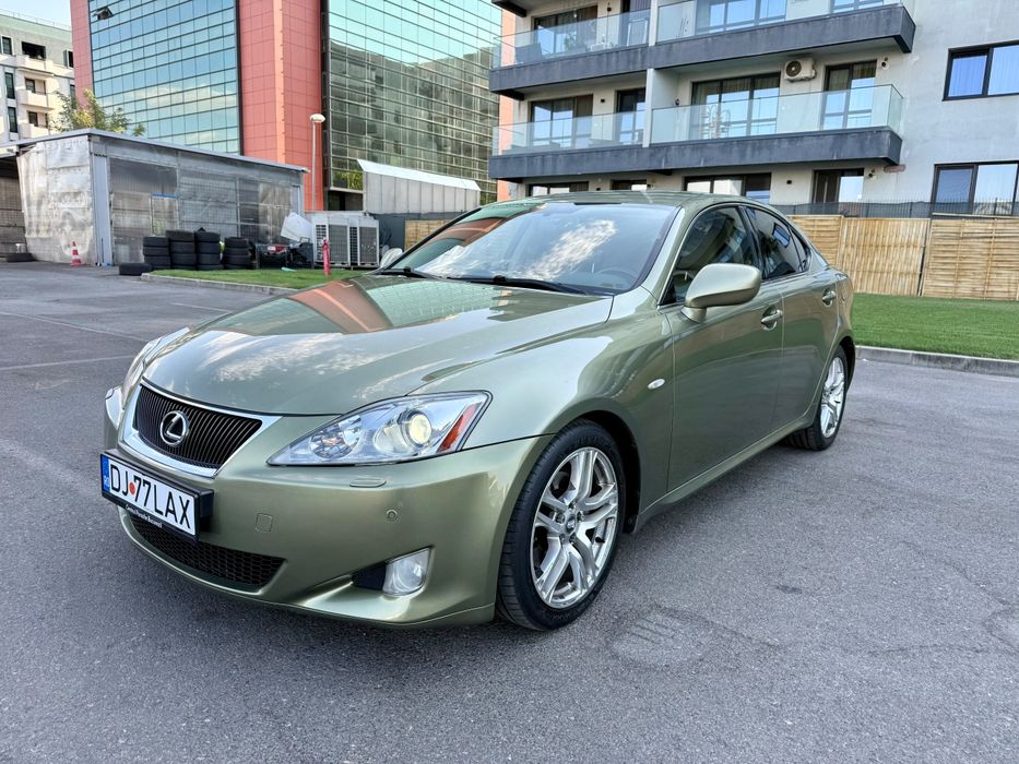 De vânzare Lexus IS250