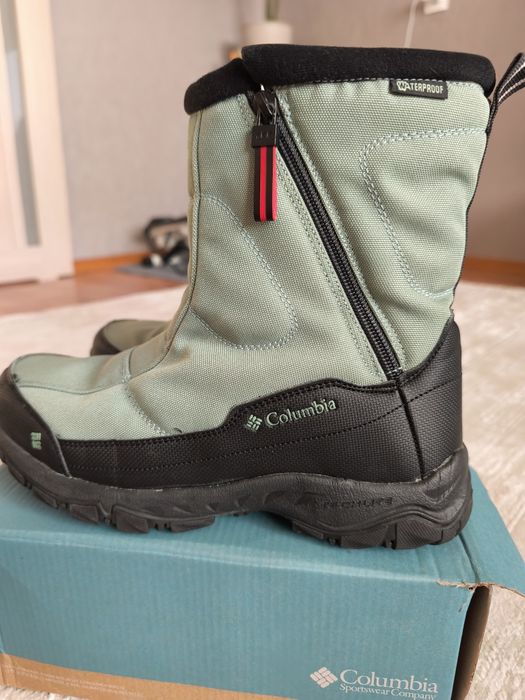 Продам зимние сапожки