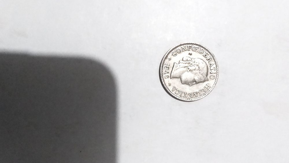 Qadimiy tangalar sotiladi