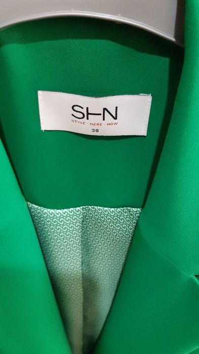 Продам стильный пиджак размер 38-40 пр-во Турция