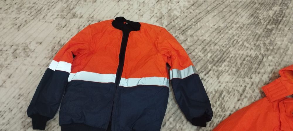 Продам Спецодежда