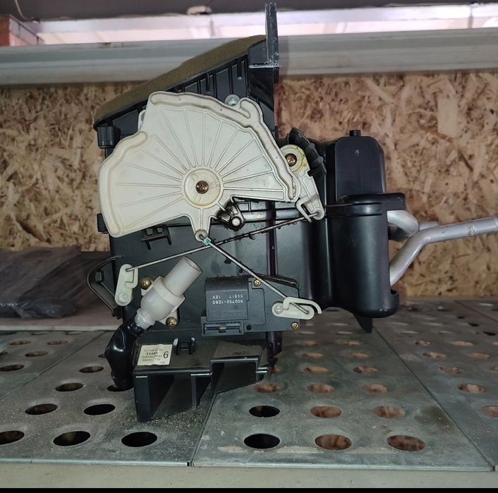 Отопитель салона Subaru Forester