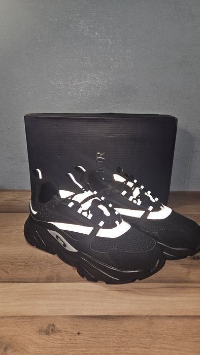Dior B22 reflective