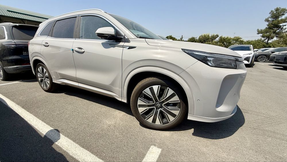 Dongfeng E5 plus Gac aion I60 raqibi ozingiz baho bering