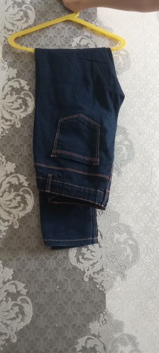 Джинсы для девушка